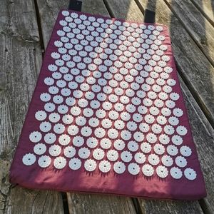 White Lotus Acupressure Mat